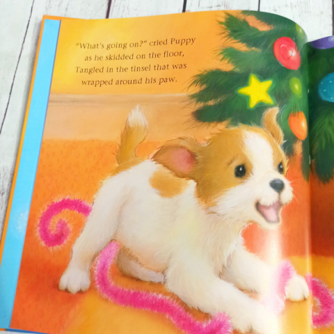 Puppy's First Christmas - książka XL Puppy's First Christmas - książka XL
