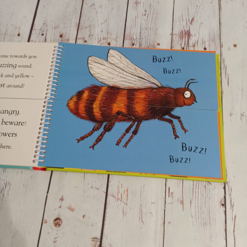 Alex Schefller's - Flip Flap MINIBEASTS Alex Schefller's - Flip Flap MINIBEASTS