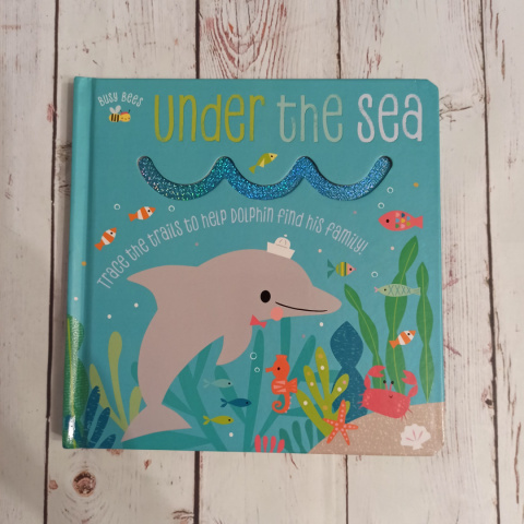 Książka Under the Sea z sensorycznymi szlaczkami i klapami Książka Under the Sea z sensorycznymi szlaczkami i klapami